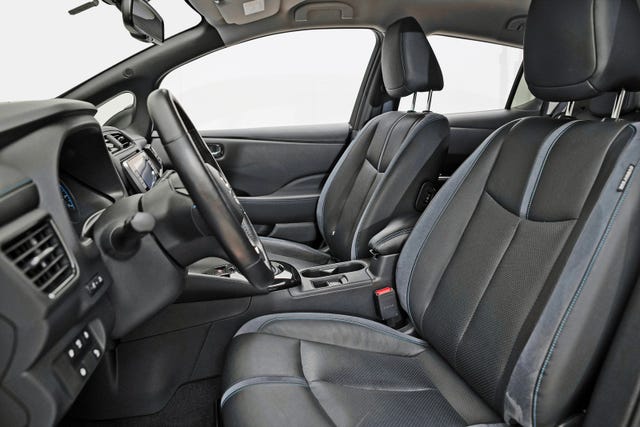 2019 NISSAN LEAF - 8
