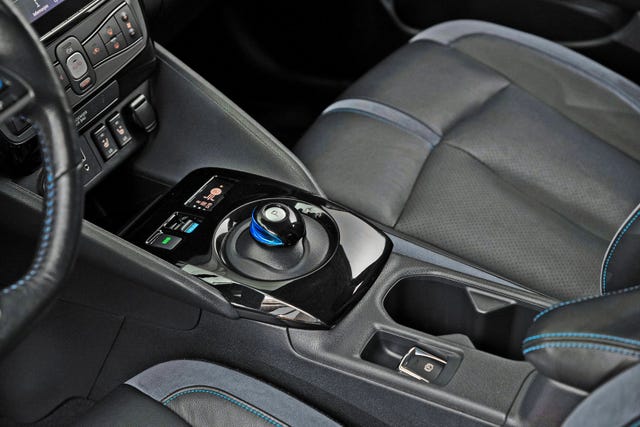2019 NISSAN LEAF - 21