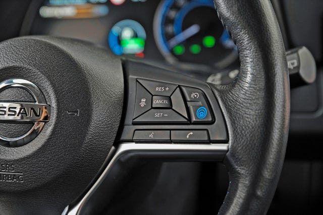 2019 NISSAN LEAF - 15