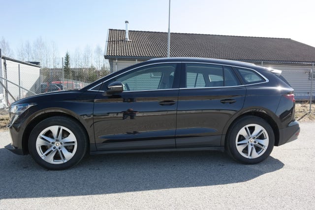 2022 SKODA ENYAQ - 10