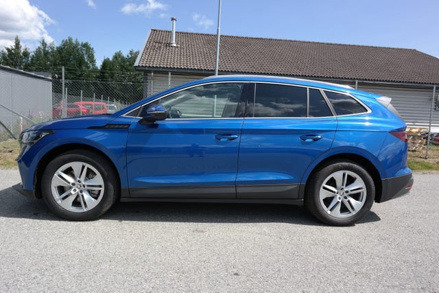 2022 SKODA ENYAQ - 12