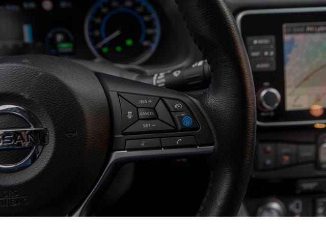 2019 NISSAN LEAF - 11