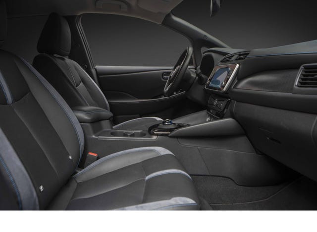 2019 NISSAN LEAF - 18