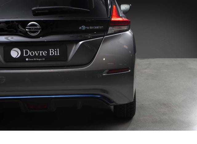 2019 NISSAN LEAF - 8