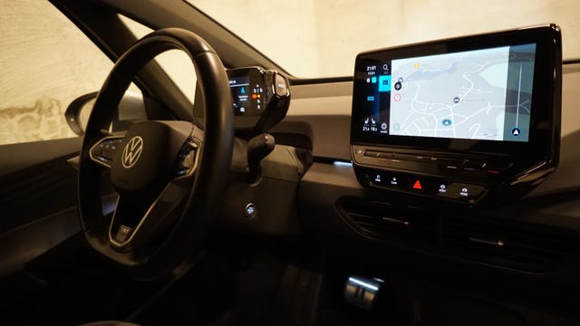 2021 VOLKSWAGEN ID.3 - 27