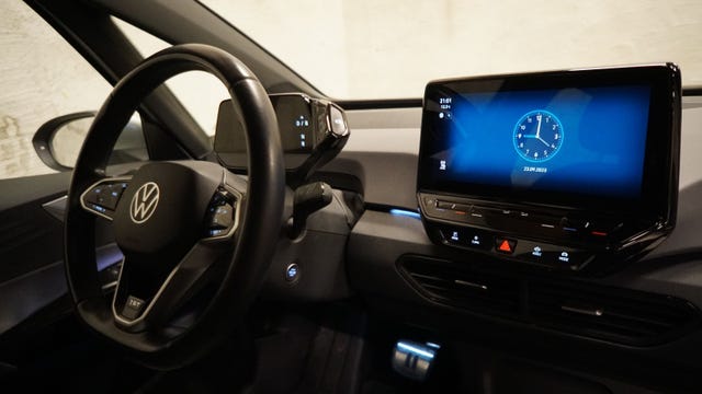 2021 VOLKSWAGEN ID.3 - 25