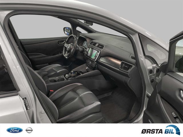 2019 NISSAN LEAF - 7