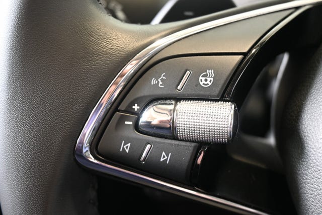 2022 SKODA ENYAQ - 11