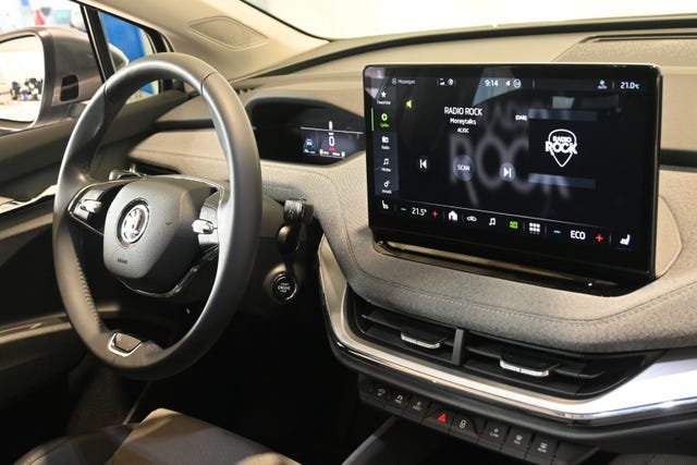 2022 SKODA ENYAQ - 24
