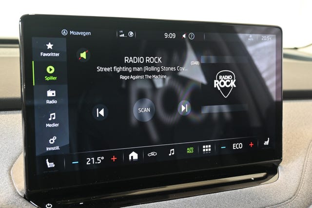 2022 SKODA ENYAQ - 14