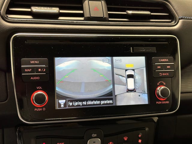 2019 NISSAN LEAF - 31