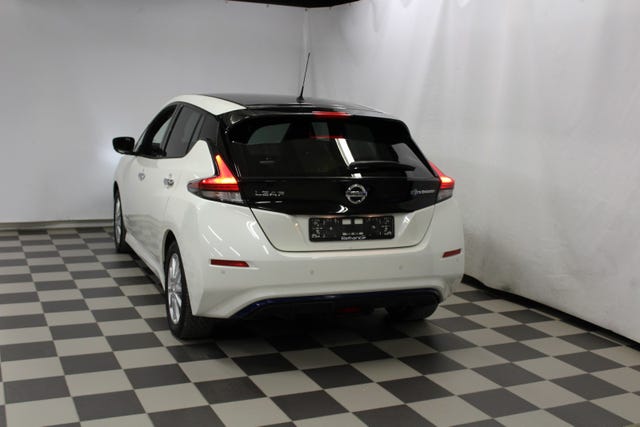 2019 NISSAN LEAF - 13