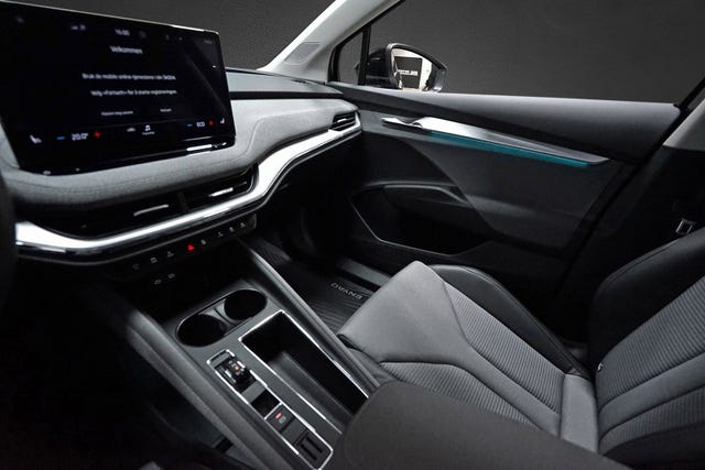 2022 SKODA ENYAQ - 23