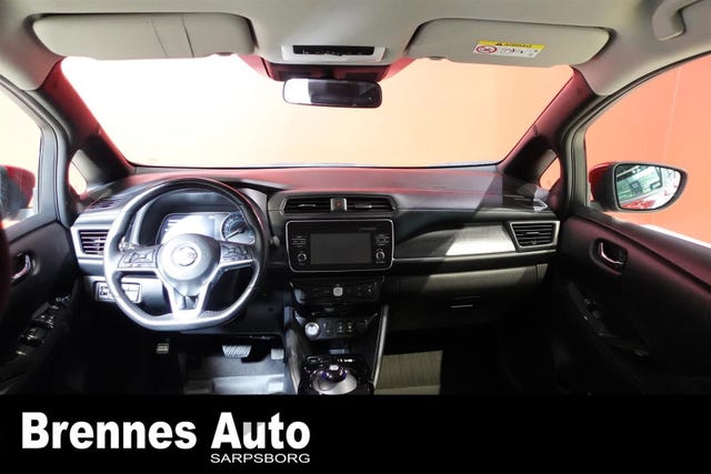 2019 NISSAN LEAF - 11