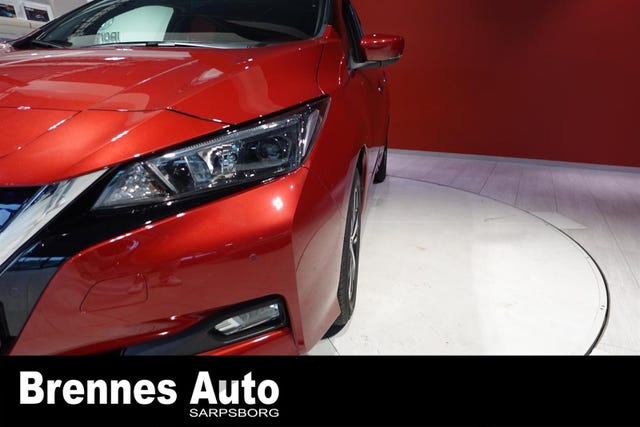 2019 NISSAN LEAF - 9