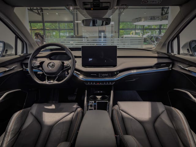 2022 SKODA ENYAQ - 11