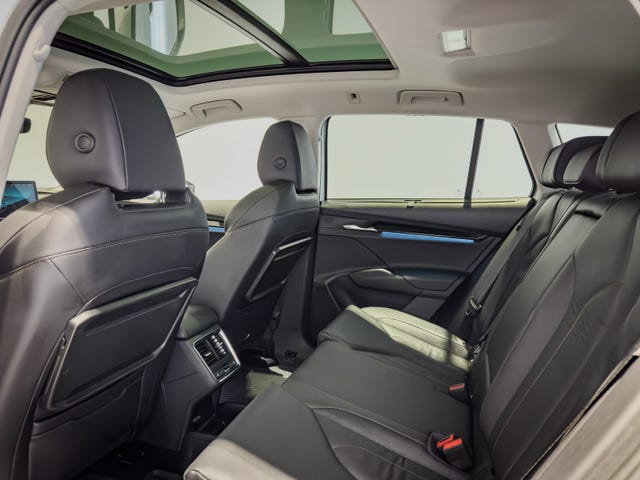 2022 SKODA ENYAQ - 9