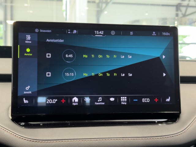 2022 SKODA ENYAQ - 28