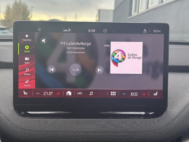2022 SKODA ENYAQ - 23