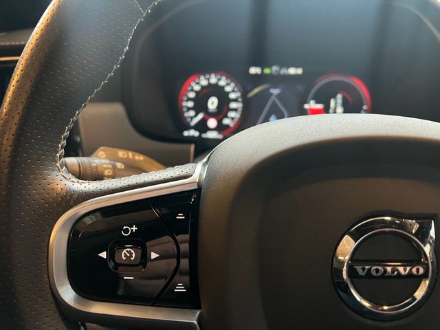 2019 VOLVO V90 - 10