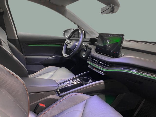 2022 SKODA ENYAQ - 12