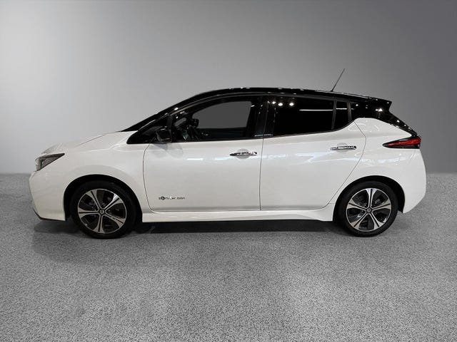 SJNFAAZE1U0082886 2019 NISSAN LEAF-4
