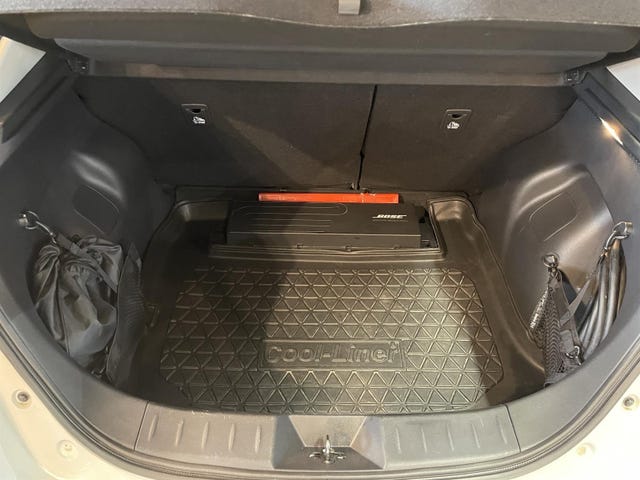 2019 NISSAN LEAF - 30