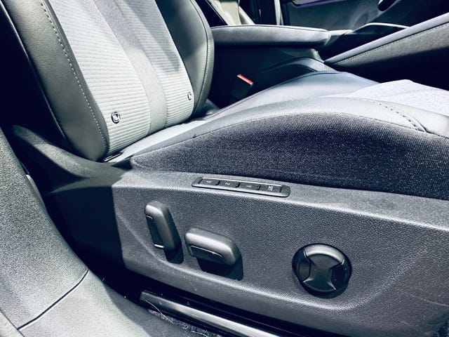 2022 SKODA ENYAQ - 10