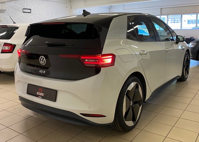 WVWZZZE1ZMP009870 2021 VOLKSWAGEN ID.3-2