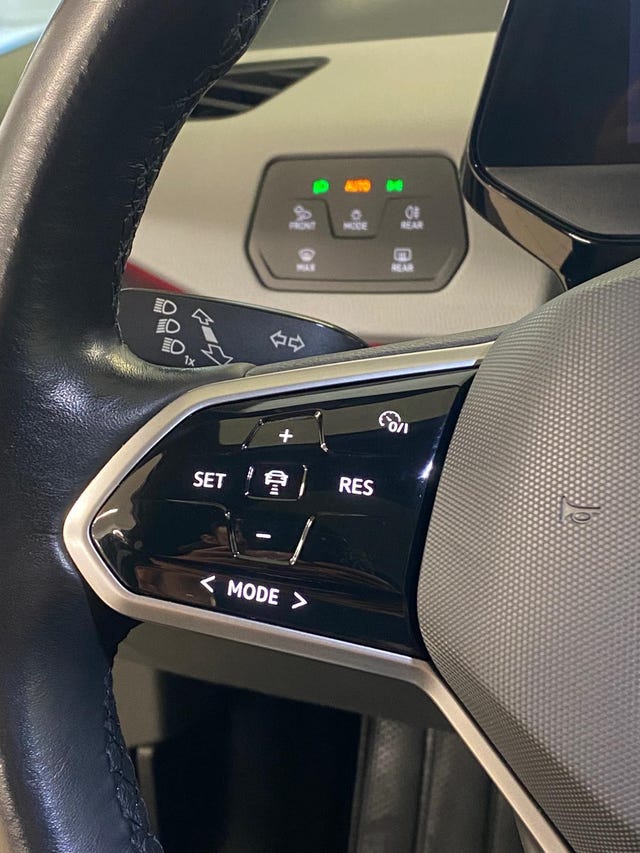 2021 VOLKSWAGEN ID.3 - 9