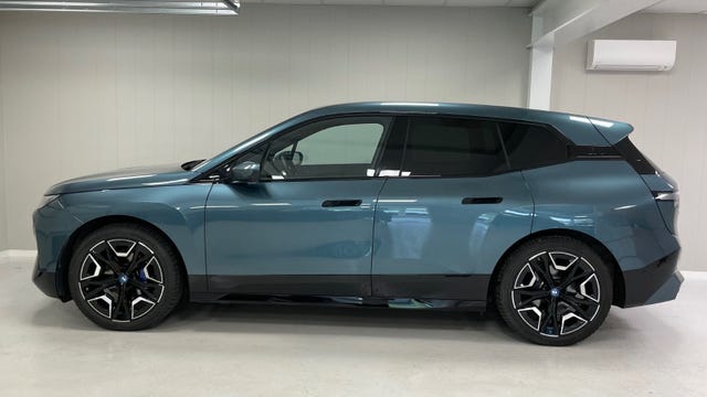 2022 BMW IX XDRIVE 40 - 11