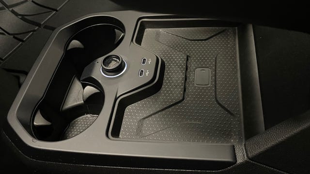 2022 BMW IX XDRIVE 40 - 32
