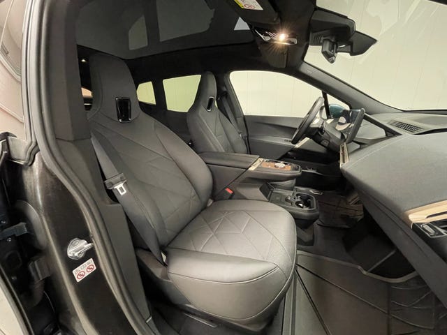 2022 BMW IX XDRIVE 40 - 18