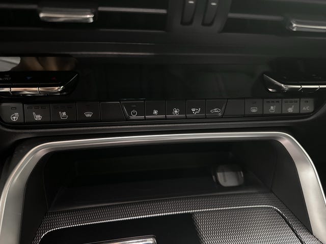 2022 MAZDA CX-60 - 37
