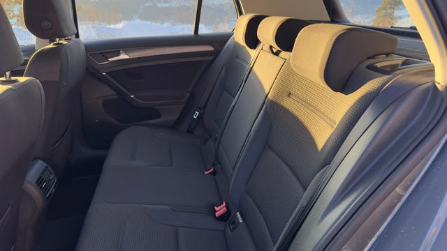 2019 VOLKSWAGEN GOLF - 7