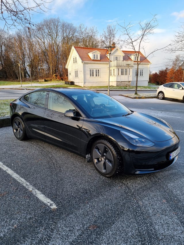 LRW3E7FJ3MC289187 2021 TESLA MODEL 3-2