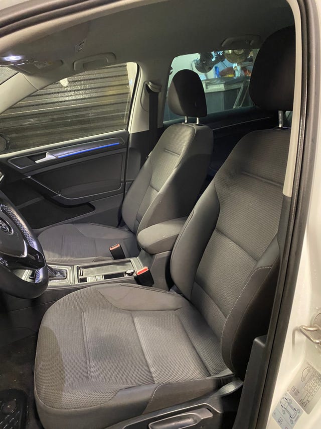 2018 VOLKSWAGEN GOLF - 9