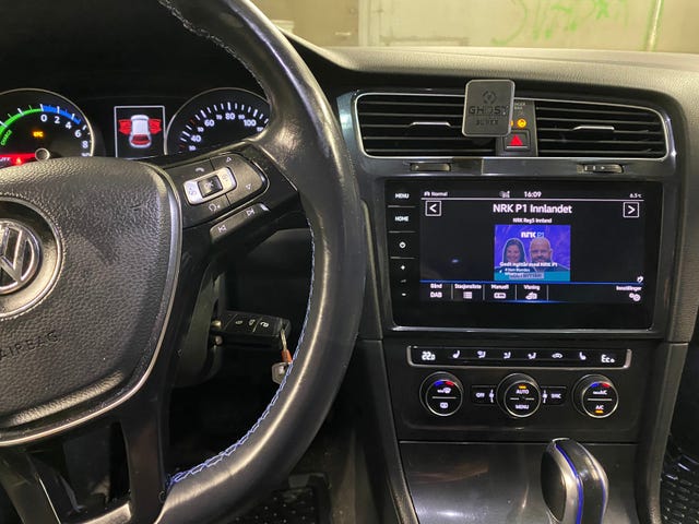 2018 VOLKSWAGEN GOLF - 8