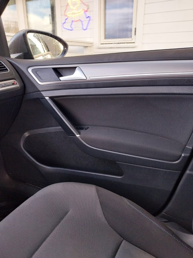 2015 VOLKSWAGEN GOLF - 9