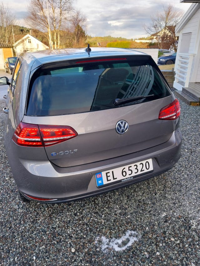 WVWZZZAUZFW911081 2015 VOLKSWAGEN GOLF-2