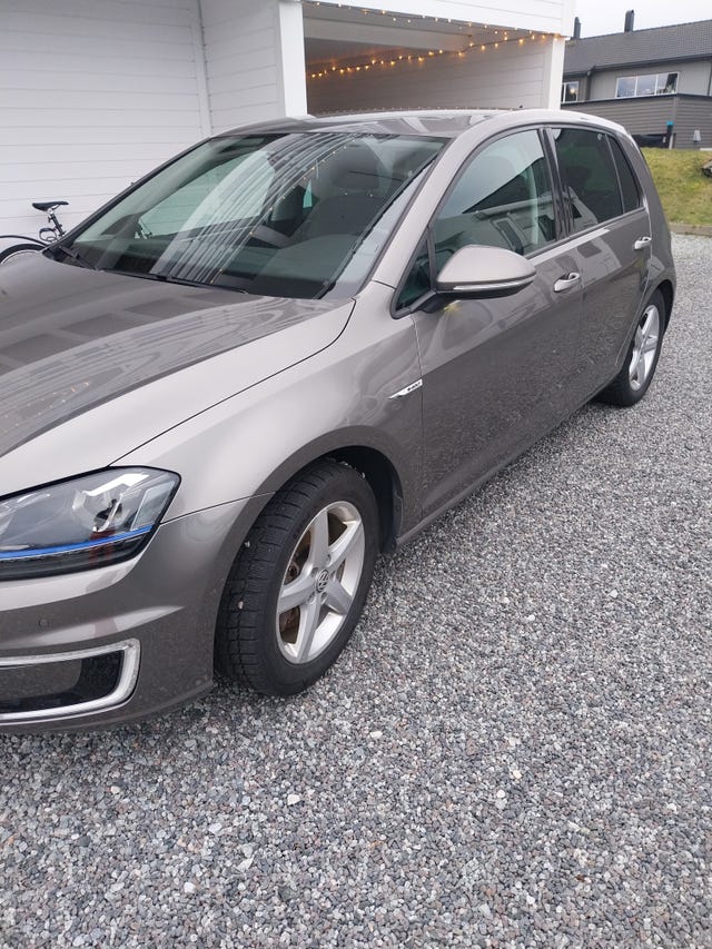WVWZZZAUZFW911081 2015 VOLKSWAGEN GOLF-1