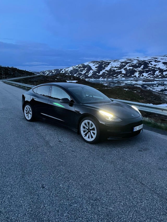 5YJ3E7EB6MF891386 2021 TESLA MODEL 3-2