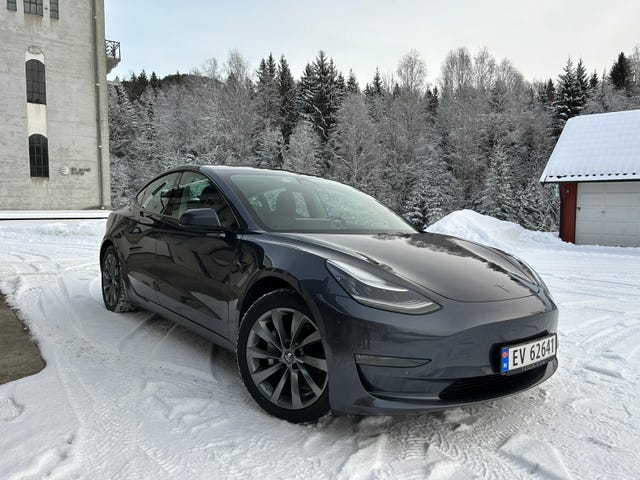 5YJ3E7EB7KF237090 2019 TESLA MODEL 3-1
