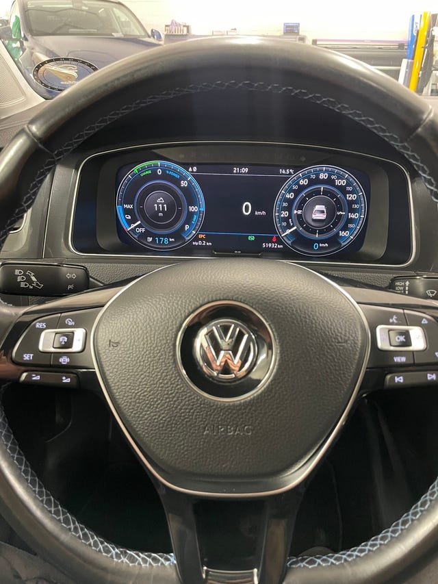 2019 VOLKSWAGEN GOLF - 22