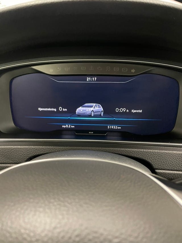 2019 VOLKSWAGEN GOLF - 11