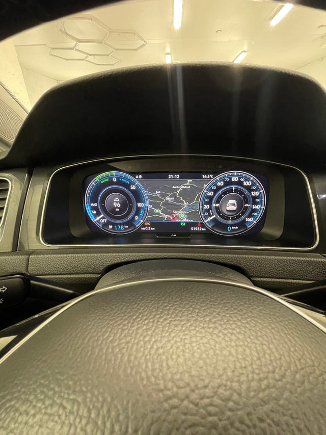 2019 VOLKSWAGEN GOLF - 13
