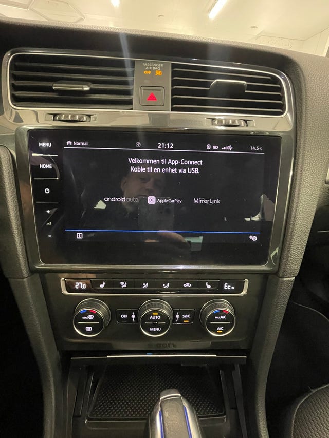 2019 VOLKSWAGEN GOLF - 9