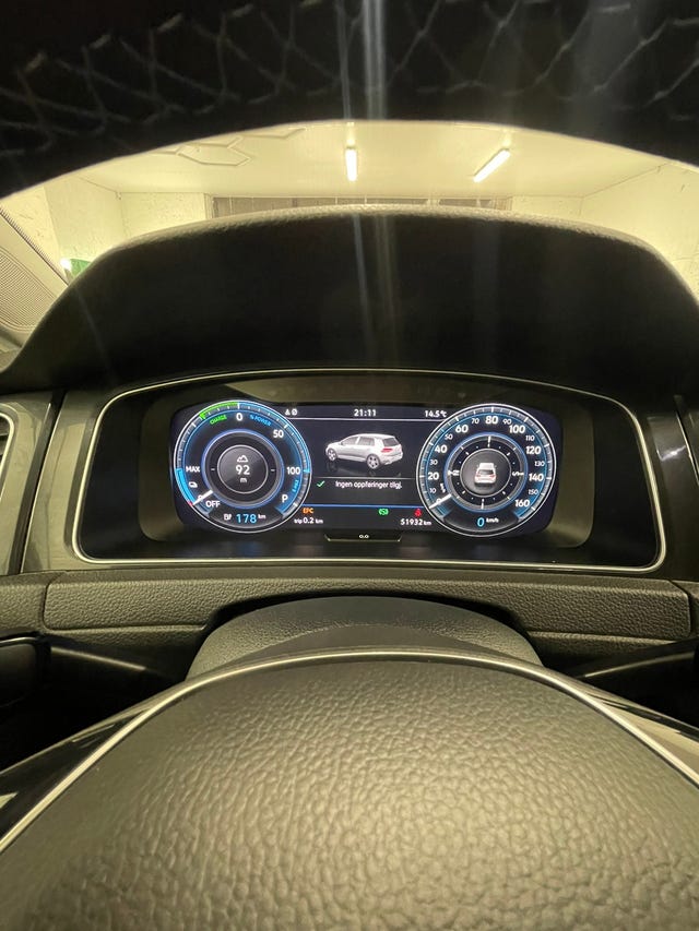 2019 VOLKSWAGEN GOLF - 17