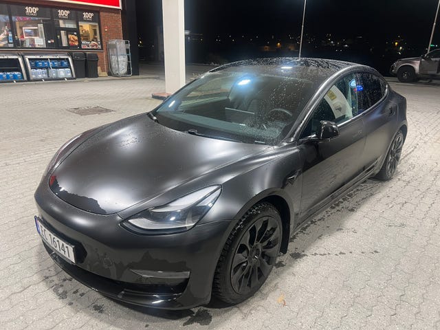 5YJ3E7EB6MF881666 2021 TESLA MODEL 3-4