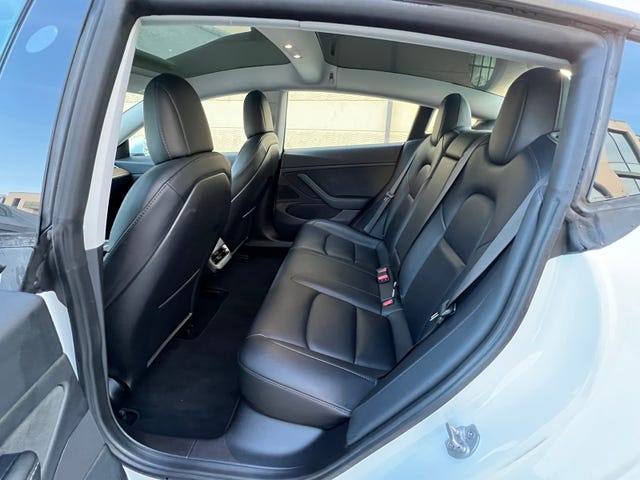 2021 TESLA MODEL 3 - 9